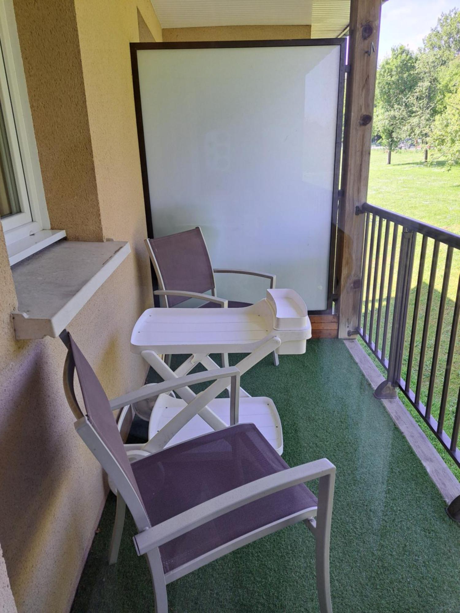 Équemauville Appartement De 30M2 Dans Residence A Proximite D'Honfleur מראה חיצוני תמונה
